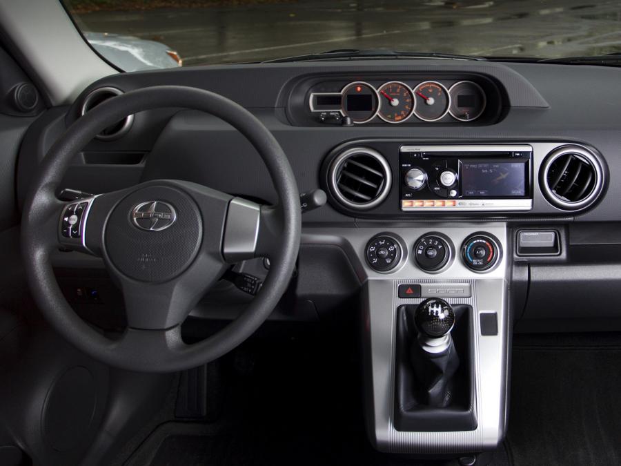 Торпедо Scion xB by TRD 2010 года  (фото 4 из 16)